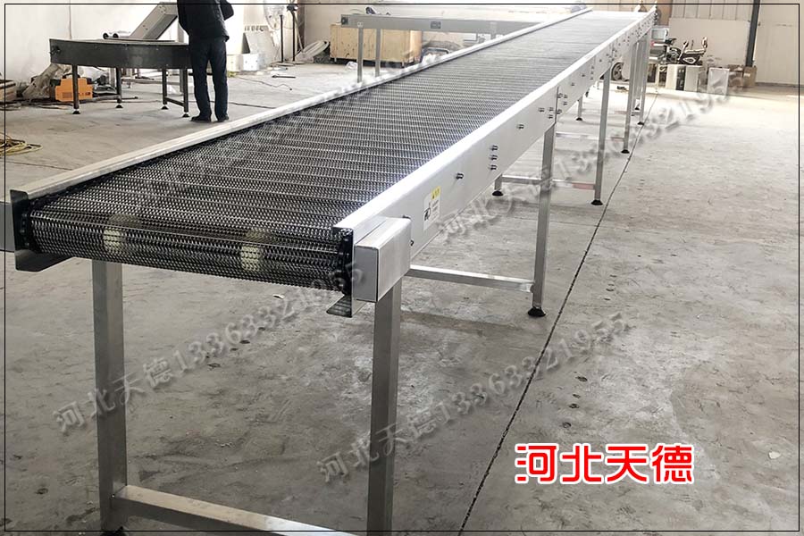 不銹鋼輸送機(jī)